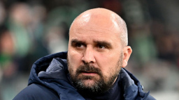 Během zápasu srbské fotbalové ligy zemřel trenér Žižovič