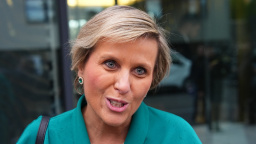 Mračková Vildumetzová ke 4. 11. skončí ve funkci hejtmanky Karlovarského kraje