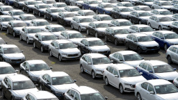 Přebytek zahraničního obchodu v září meziročně vzrostl na 29,7 mld. Kč