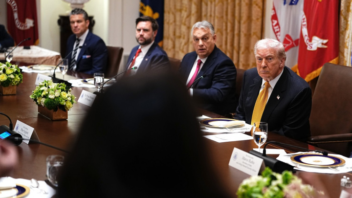 Trump chce s Orbánem mluvit o schůzce s Putinem, Orbán ocenil mírovou snahu USA