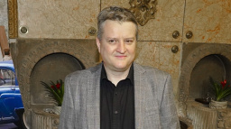 Zvažoval útěk od rodiny! Slavný herec a bolestivé přiznání: "Bral jsem práci, jen abych byl někde jinde"