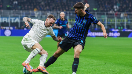 Inter Milán se výhrou nad Laziem dostal do čela ligy, AS Řím je o skóre druhý