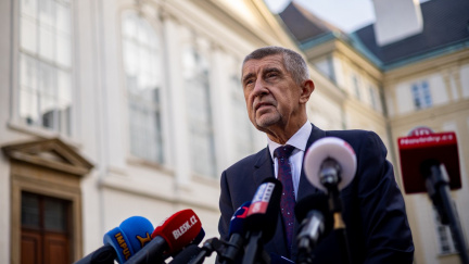 Babiš: Pavel chce, abych vysvětlil řešení střetu zájmů veřejnosti a ne jemu