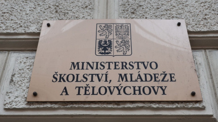 Školské odbory dnes představí podrobnosti k vyhlášení stávkové pohotovosti