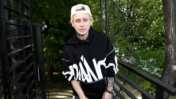 Slavný zpěvák chce ženu a děti... ale nejde to. Přiznal důvod proč