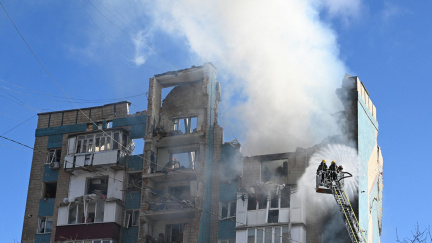 V Ternopilu je po ruském útoku už 25 mrtvých, informovali záchranáři