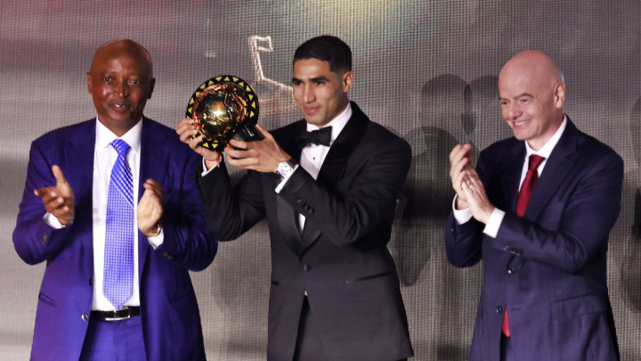Hakimí je po 52 letech prvním obráncem s trofejí pro afrického fotbalistu roku