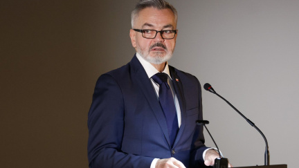 Polského velvyslance napadli v Petrohradu ruští aktivisté, píší média