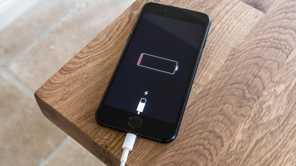 Měl odvahu vypnout telefon na 30 dní. Následky překvapily i skeptiky