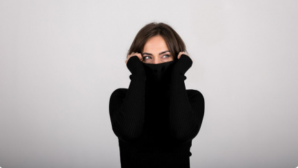 Nosíte rádi černou barvu? Psychologové vysvětlují, co to o vás vypovídá