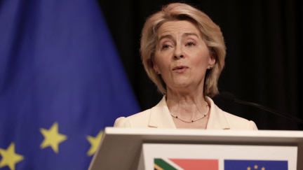 O Ukrajině nelze rozhodovat bez Ukrajiny, zopakovala šéfka Evropské komise