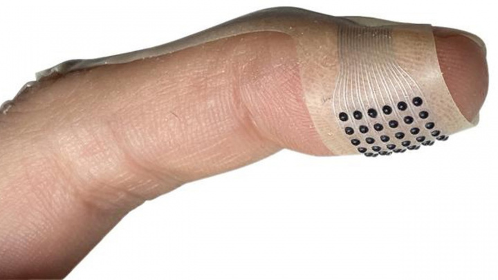 Cítit telefon konečky prstů? Nový „digitální dotek“ mění svět technologií!