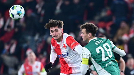 Fotbalisté Slavie zdolali v derby Bohemians 3:1 a drží první místo před Spartou