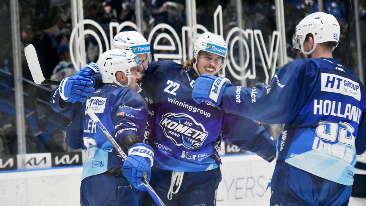 Hokejisté Karlových Varů porazili Kometu 3:2 a zabrali po dvou porážkách