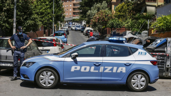 Nezaměstnaný Ital se vydával za svou mrtvou matku, protože chtěl její důchod