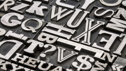 Záhadná skulptura v centrále CIA stále nenašla pokořitele, hlavolam ničí experty