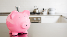 Neuvěřitelný nález v sekáči: Uvnitř staré pokladničky čekalo malé velké bohatství