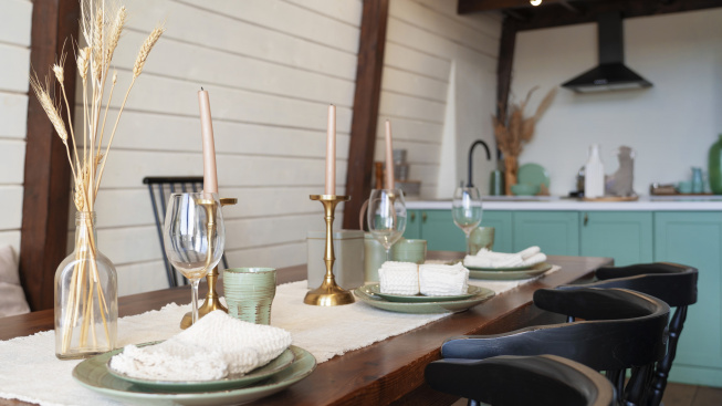 dining-room-background-zoom-calls