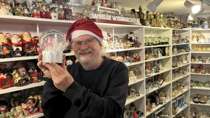 Posedlost koulemi mu zaplnila život i dům. Teď má ale permanentní Vánoce