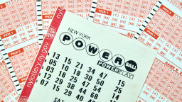 Výherce v americké loterii uhodl jackpot ve výši 1,8 miliardy dolarů