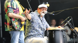 Richard Tesařík se bude bavit, dokud posluchače nepřestane bavit Yo Yo Band