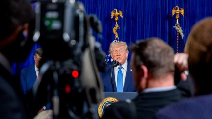 Trump chce americkým firmám znovu umožnit těžbu ropy ve Venezuele