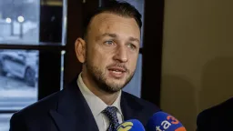 Slovenský ministr se ohradil proti tvrzení o zneužívání dávek Ukrajinci