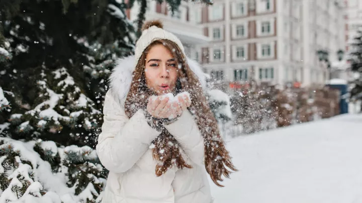 Zima se nevzdává: Meteorologové vydali novou výstrahu a upřesnili předpověď na víkend