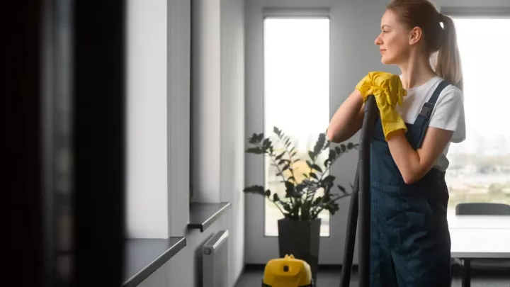 Proč se prach vrací hned po úklidu? Tuto chybu dělá téměř každý