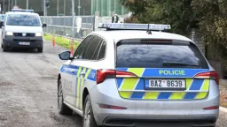 Policie obvinila osm lidí a sedm firem kvůli zakázkám na pardubickém obvodě