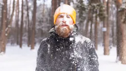 Žene se chumelenice, varují meteorologové. Podívejte se na mapu, kde se připravit na zimní počasí
