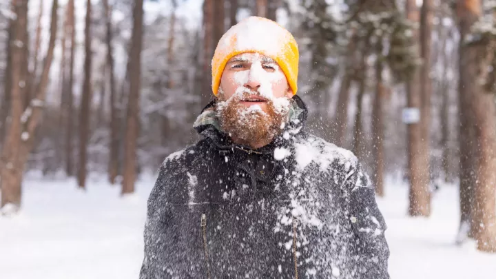 Žene se chumelenice, varují meteorologové. Podívejte se na mapu, kde se připravit na zimní počasí