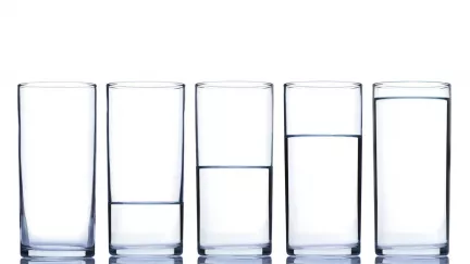 Kolik vody denně opravdu potřebujete? Pravda o pitném režimu vás možná překvapí