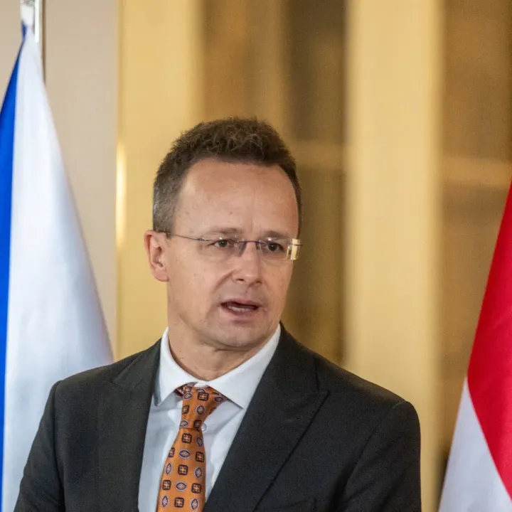 Maďarsko napadlo u Soudního dvora EU zákaz dovozu ruského plynu