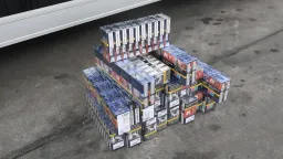 Celníci zadrželi neznačené cigarety i náplně a odhalili nelegální výrobu lihu