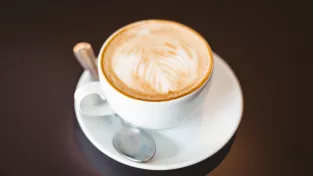 Každodenní pití kávy má jasný vliv na onemocnění demencí