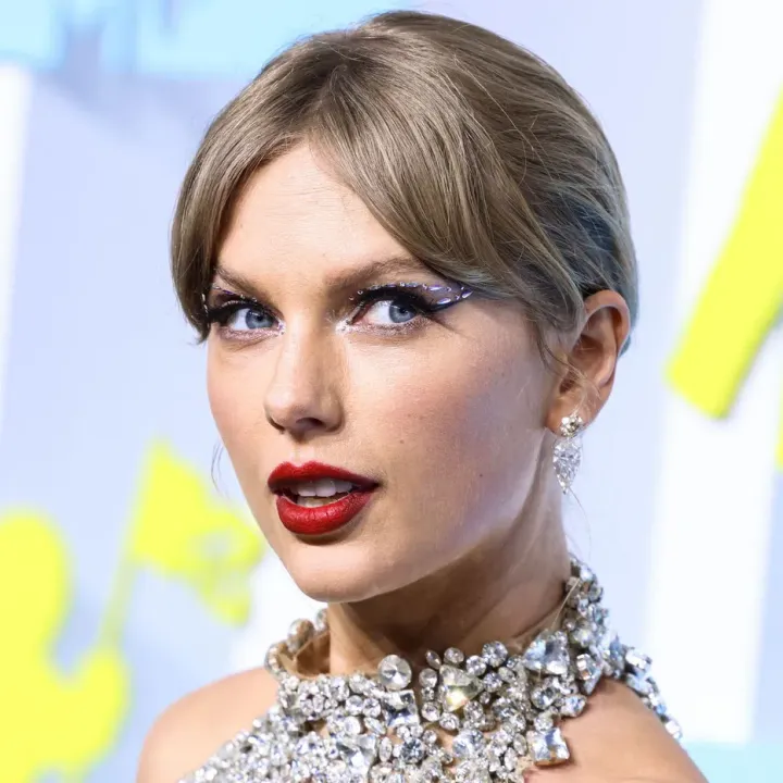 Rakouská prokuratura obžalovala muže za přípravu útoku na koncert Swiftové