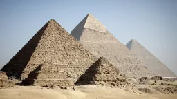 Šokující teorie o pyramidách: postavili je opravdu faraoni a jejich otroci?