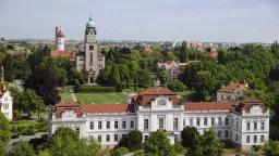 Nebezpečnému schizofrenikovi potvrdil soud za útěky z léčebny Bohnic sedm měsíců vězení a vyhoštění