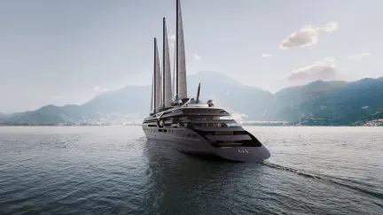 Největší plachetnice světa je téměř hotová. Luxusní kolos láme rekordy ještě před vyplutím