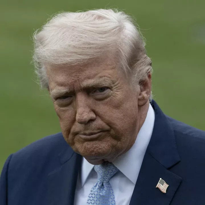 USA podle Trumpa zvažují utlumení vojenských operací na Blízkém východě