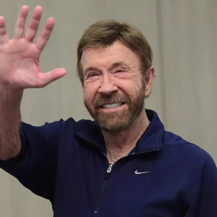 Konec jedné éry: Chuck Norris zemřel a svět už nebude stejný