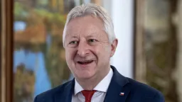 Protidronovou ochranu budou mít k dispozici i krajské úřady, řekl Zůna