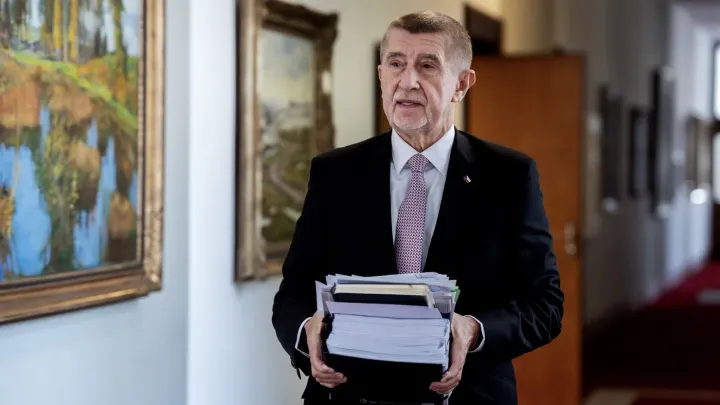 O možné regulaci marží na pohonné hmoty bude v pondělí jednat vláda