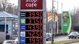 Experti: Krize na trhu s ropou teprve začíná, do Evropy ještě nedorazila