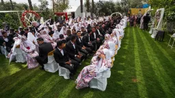 V palestinském Dajr Balah v Pásmu Gazy se konala hromadná svatba 150 párů