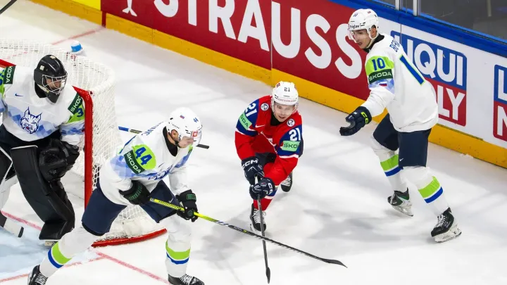 Hokejisté Norska porazili na MS Slovince 4:0, hattrick si připsal Berglund