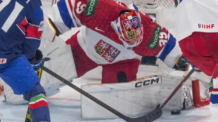 Hokejisté se na MS protrápili ke třetí výhře, Italy zdolali po obratu 3:1