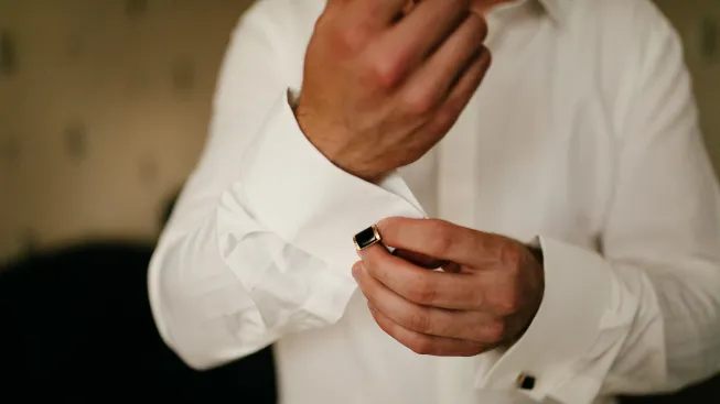 close-up-modern-man-accessories