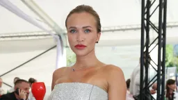Slzy a slova o drsné realitě: Nela Slováková se zhroutila a popsala odvrácenou tvář luxusního života